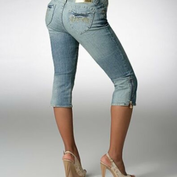 NEW Dereon Denim Crop Zipper LOGO Capri Jeans 5/6 - Picture 5 of 17